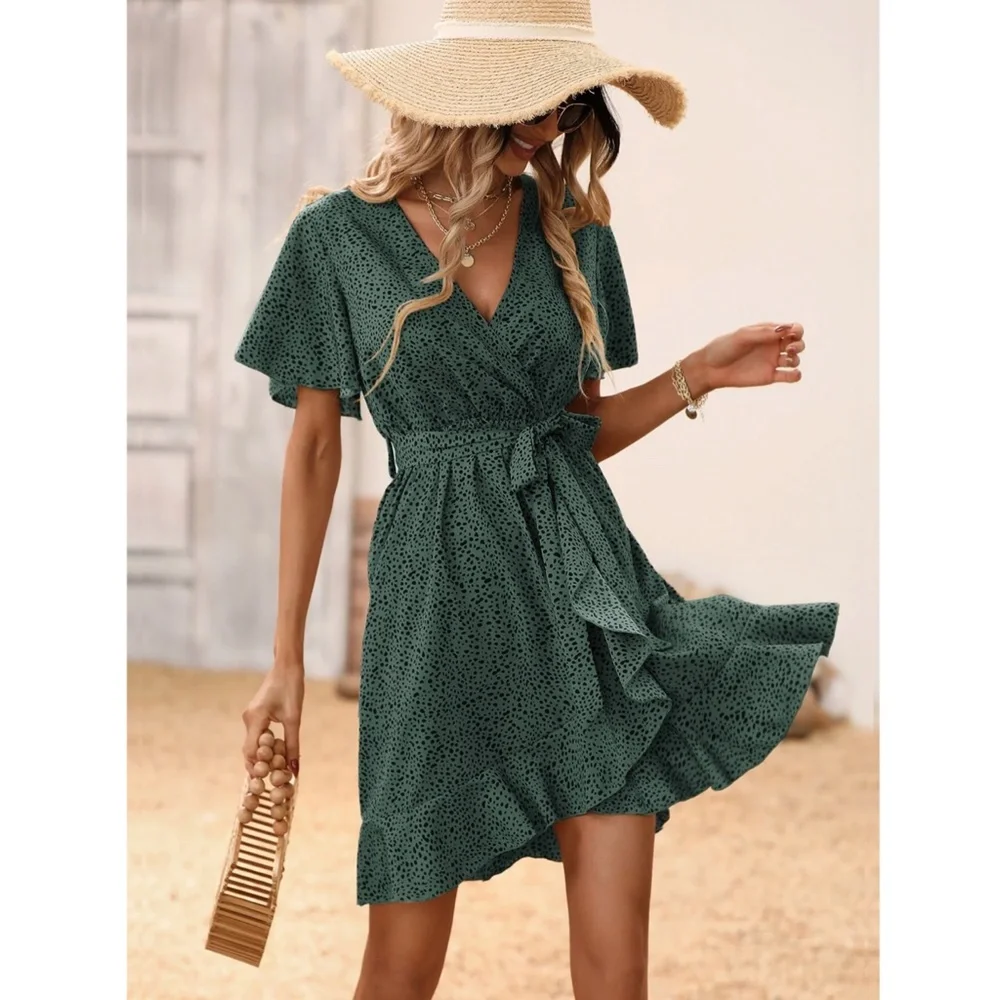 Green with Black Spotted Print Wrap Mini Dress Short Sleeves Belted - Picture 5 of 7